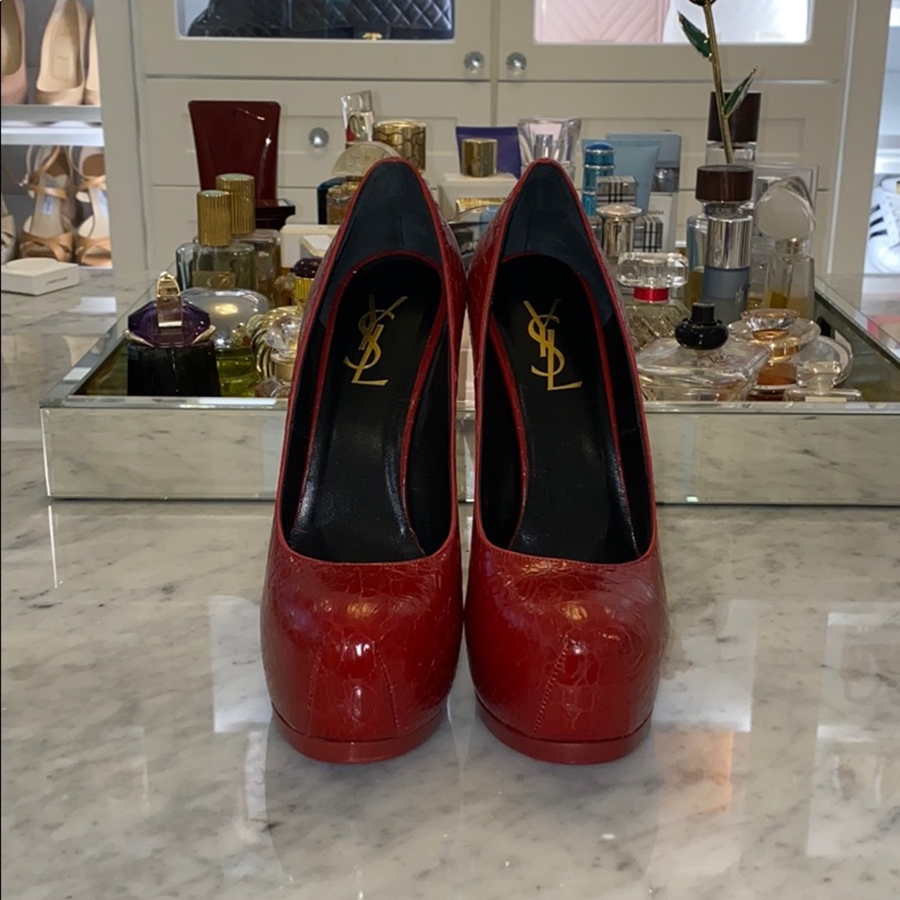 Ysl pumps
